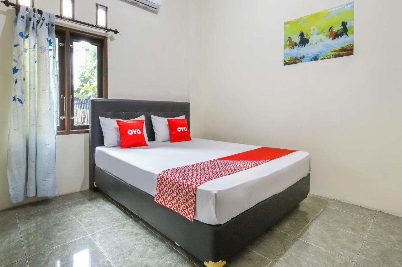Oyo 3830 Dfarys Gh Syariah Hotell Balikpapan  Exteriör bild