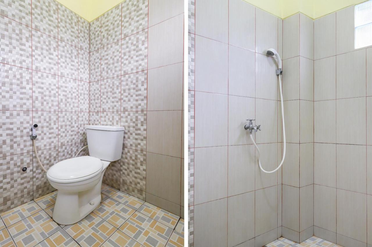 Oyo 3830 Dfarys Gh Syariah Hotell Balikpapan  Exteriör bild